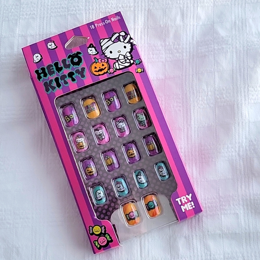 NEW!! Hello Kitty kids press-on nails